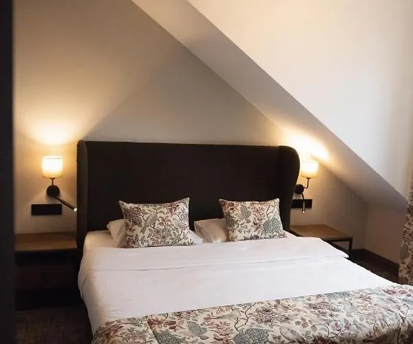 Hotel Sielanka Nad Pilicą 4*